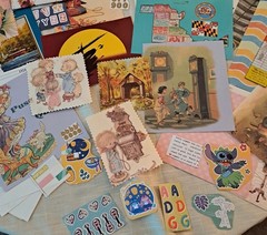 Large Junk Journal Ephemera Scrapbooking Lot Nice Mix 100+ Pieces