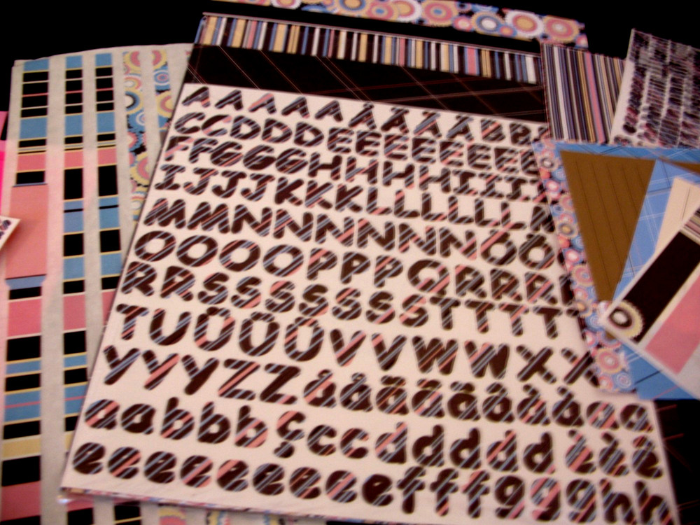 Lot ABC Confections, Toppings, 10×12, Pink & Brown Paper, & 2 Mini ABC’s