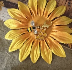 Bee Honey Junk Journal Kit Ephemera Tags Tickets Stickers Sunflower Vintage