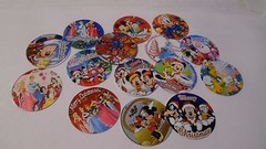 Pre Cut One Inch Bottle Cap Image CHRISTMAS MICKEY DISNEY CARTOONS Free Shipping