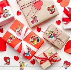 40 PCs ~1.2×1.4”Retro Vintage Valentines Day Stickers Party Favors Great Quality