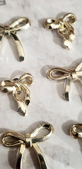 SPARE PARTS by The Paper Studio BOW BRADS – GOLD – 6 pcs