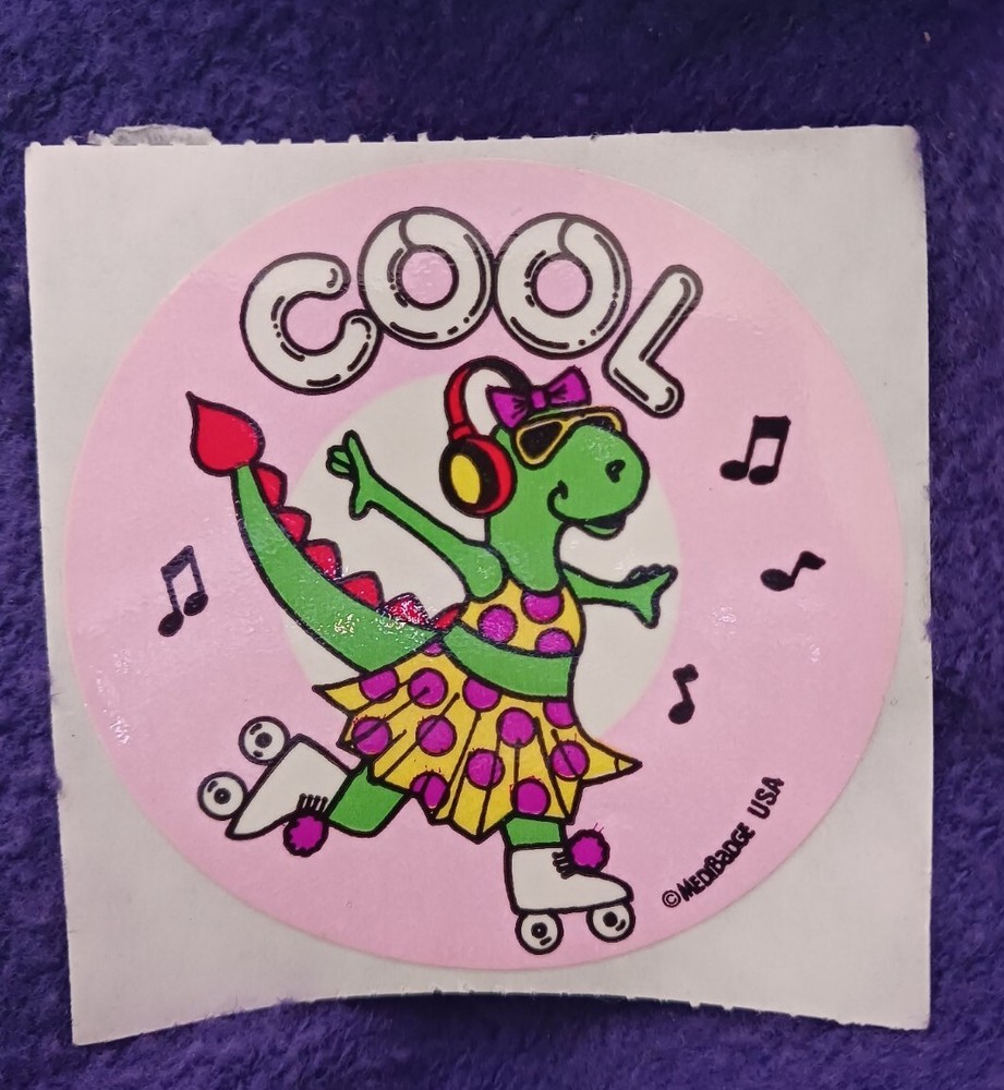 Vintage Medibadge COOL FEMALE DRAGON DINOSAUR SKATER Reward Sticker