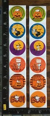 HALLOWEEN TIME, PEANUTS SNOOPY & FRIENDS, 12 CIRCULAR BEAUTIFUL STICKERS #TREATS