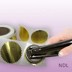 Gold Seals for Certificates, Gold Metallic Embossing Stickers with Serrated E…