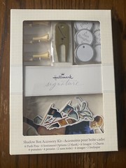 Hallmark signature shadowbox accessory kit for golf