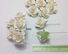 1.57″off-white Paper Roses Card Making Scrapbooking Wedding Flowers Free Ship
