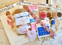 Vintage Sewing Ephemera Junk Journal Kit Pattern Papers Lace Notions Craft Lot
