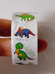 Dinosaur Stickers – Roll of 500 – 10 Designs – Semi Gloss Cartoon Stickers – NEW