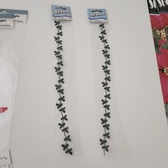 NEW Lot CHRISTMAS HOLIDAY Scrapbook Borders Laser Cut Holly Poinsettia Shotz -G