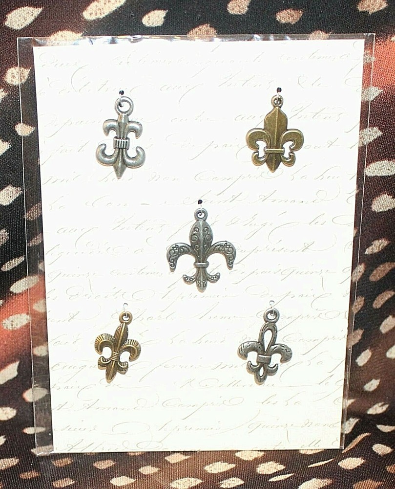 Timeless Traditions Fleur De Lis Embellishments Charms Pack of 5 H4