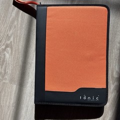Tonic Studios Binder W/Five magnetic Inserts