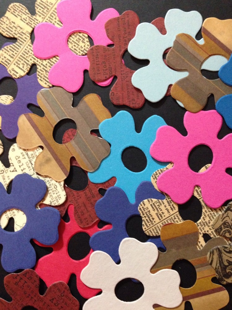 FLOWER Die-Cuts(6pc) Approx.2″Dia.•Garden•Blooms •Summer•Spring•Nature
