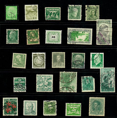 25 Green Worldwide Used Stamps Color Lot — Crafts Art (WM273)