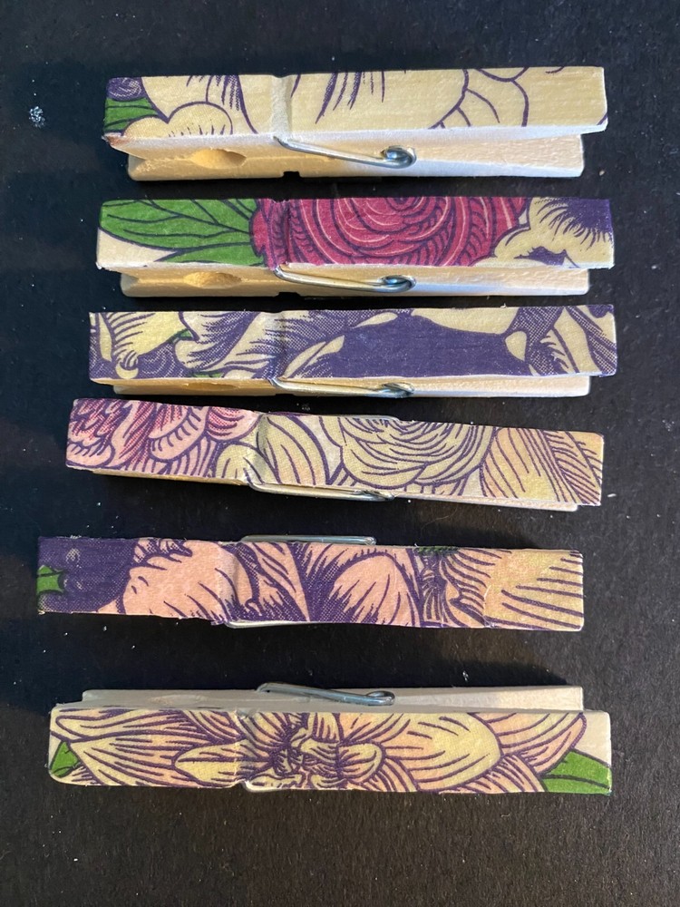 Set Of 6 Flowers Magnetic Clothespins Hold Pictures Paper Refrigerator Magnet