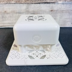 Martha Stewart DIAMOND RINGS Magnetic Paper PUNCH All Over the Page 1.5″