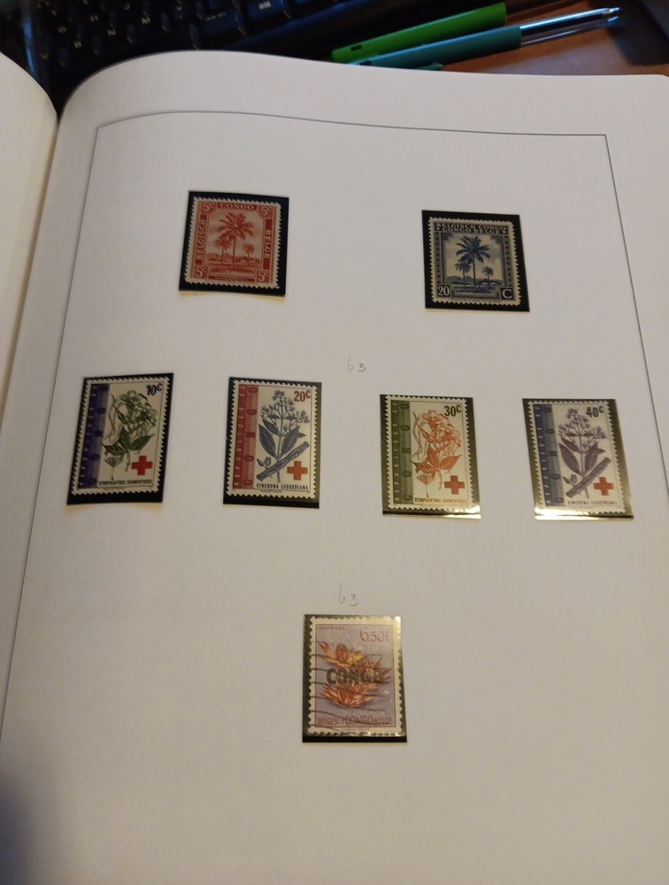 SHEET WITH POSTSTAMPS FOR SCRAPBOOKING/JOURNALS VINTAGE FLOWERS (FLORA62)