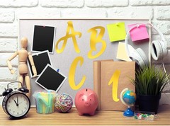 576pcs Classroom Vinyl Letter Stickers