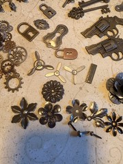 CRAFTERS MUST SEE!! Massive Metal Embellishment Lot For Mixed Media/scrapbooking