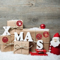 2.5/3.8CM Christmas Stickers Merry Happy Xmas Labels Gift Craft Box Sticker 500