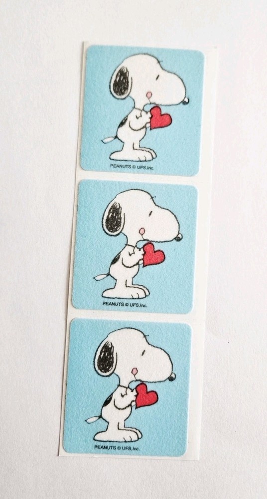 Vtg Sandylion Stickers Strip Fuzzy Snoopy Love dog beagle Peanuts Valentine’s