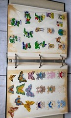 VTG 80s STICKER ALBUM 22 Double Sided Pages Scratch & Sniff – Star Wars & More!