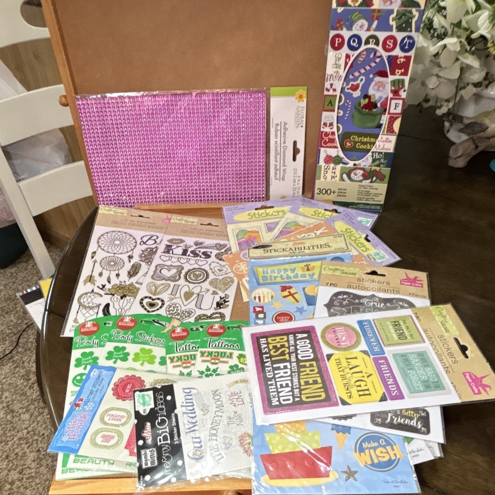Crafter’s Square Stickabilities Scrapbooking Lot: Stickers & Rub-On, Holiday