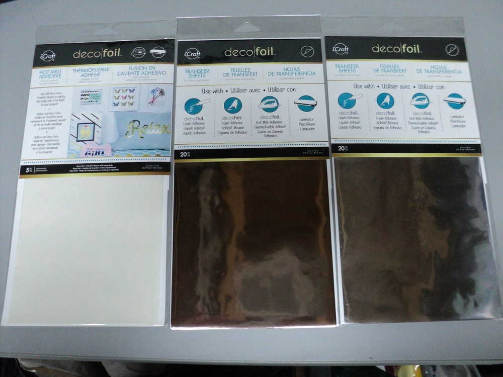THERM O WEB iCRAFT DECO FOIL HOT MELT ADHESIVE & iCRAFT DECO FOIL TRANSFER SHEET