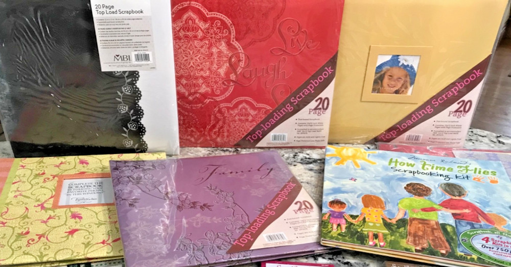 FIVE New Scrapbooks 20 Pages Each Top Loading & Scrapbooking Kit with 750 Pieces