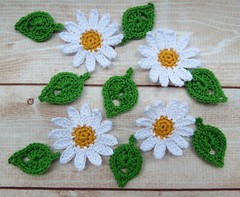Crochet Flower Daisy Leaves Applique Embellishment White Yellow Green 12 pcs