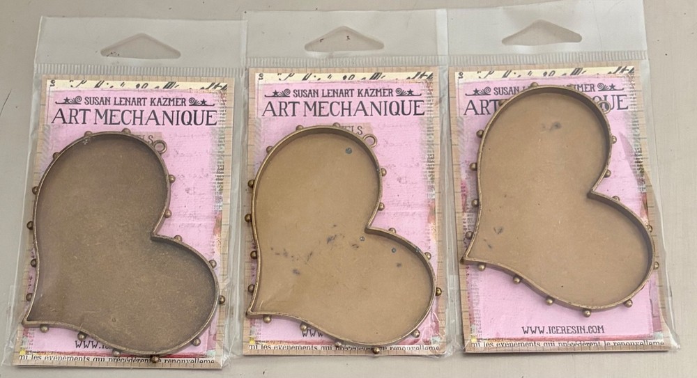 LOT Susan Lenart Kazmer Art Mechanique Heart Bezel ICE Resin Bronze Set of 3