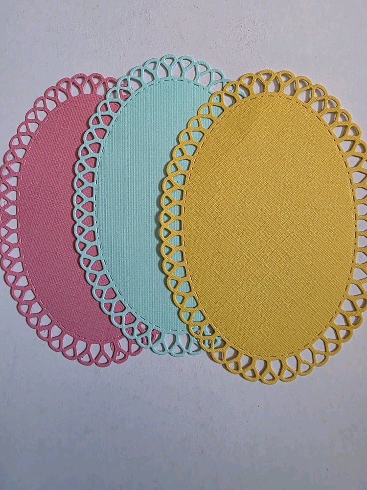 3 Oval cardstock Die cut fancy frames 3 1/2″×5″.