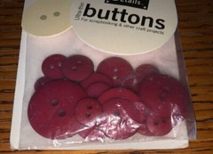 BRICK RED CIRCLE ULTRA-THIN BUTTONS(24pc)Making Memories Assorted Sizes 3/8-7/8″