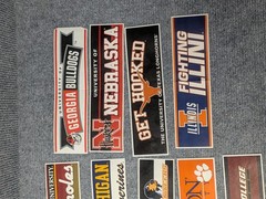 Collegiate Banner Stickers Vintage Series 1 – A&A Global – Almost full set – 20