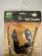Making Memories 7PC Toil & Trouble Jewelry Kit/Trousse Charms Chain Scrapbooking