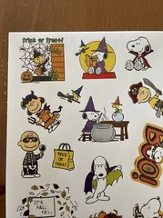 PEANUTS ‘HALLOWEEN/AUTUMN’ STICKERS – 25 STICKERS – BUY MORE AND SAVE