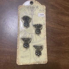 Graphic 45 Staples Claw Feet 4/Pieces Antique Brass 3.35″X1.6″ G4501027 BB13-456