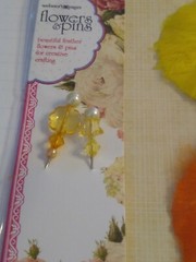 NEW Webster’s Pages Flowers & Pins feather flowers pins FP102