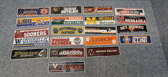 Collegiate Banner Stickers Vintage Series 1 – A&A Global – Almost full set – 20