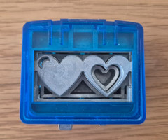 CREATIVE MEMORIES DOUBLE HEART CHAIN BORDER MAKER CARTRIDGE DIE CUT PUNCH NEW