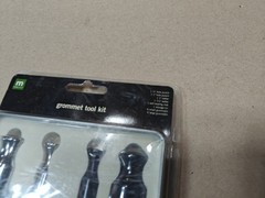 GROMMET TOOL KIT – MAKING MEMORIES – 27893 – SCRAPBOOKING – 604062278935