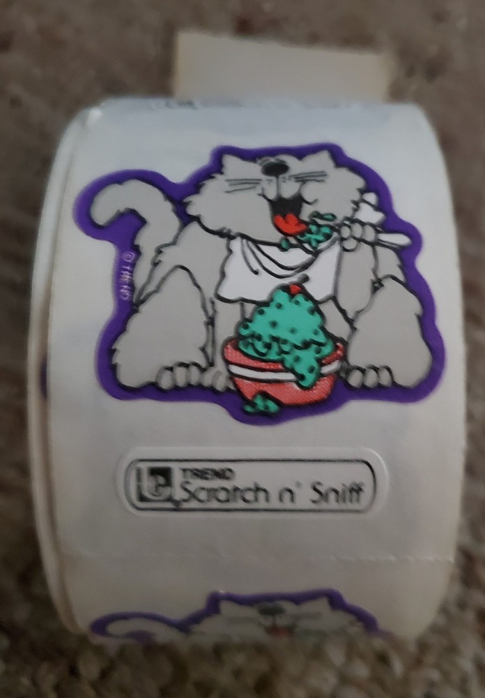 Vintage Trend Scratch n Sniff Roll of 80 Cat With Mint Ice Cream Matte Finish