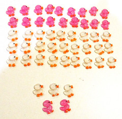 Lot of 50 Dark Pink & Yellow Duck Flatbacks For Crafting – NEW (#17)