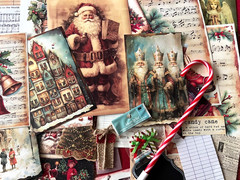 #23 NEW – VINTAGE JUNK JOURNAL 3D CHRISTMAS 60 pcs 3D KIT with Candy Cane Pen