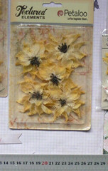 WILD SUNFLOWERS Textured Burlap YELLOW x 5 flowers 60-65mm across Petaloo L4