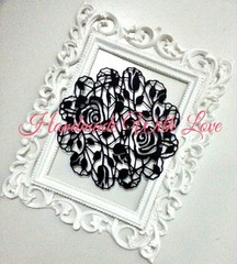Roses Doily, 1 pack of 5pcs. Material double sided cardstock.