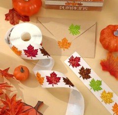 500 pcs Sticker Seals Roll Foil Autumn Leaf 🍁 NICE SIZE!! 1 1/2″ Leaves NEW!!!