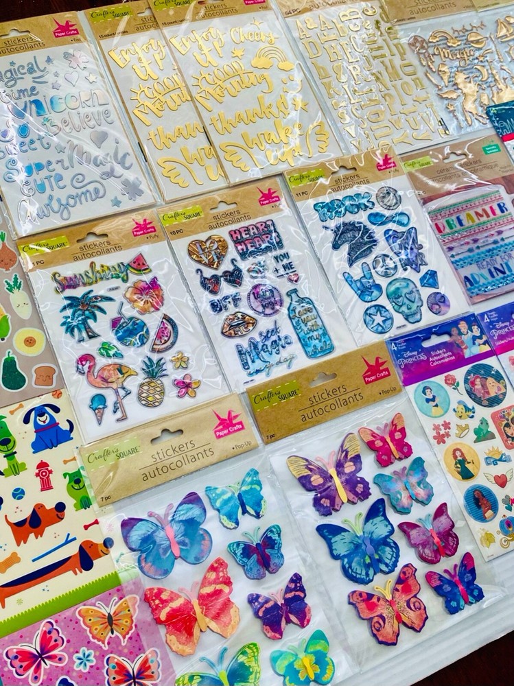 Sandylion, Hallmark, American Greetings 597+ Sticker Lot Glossy Pop Up Glitter