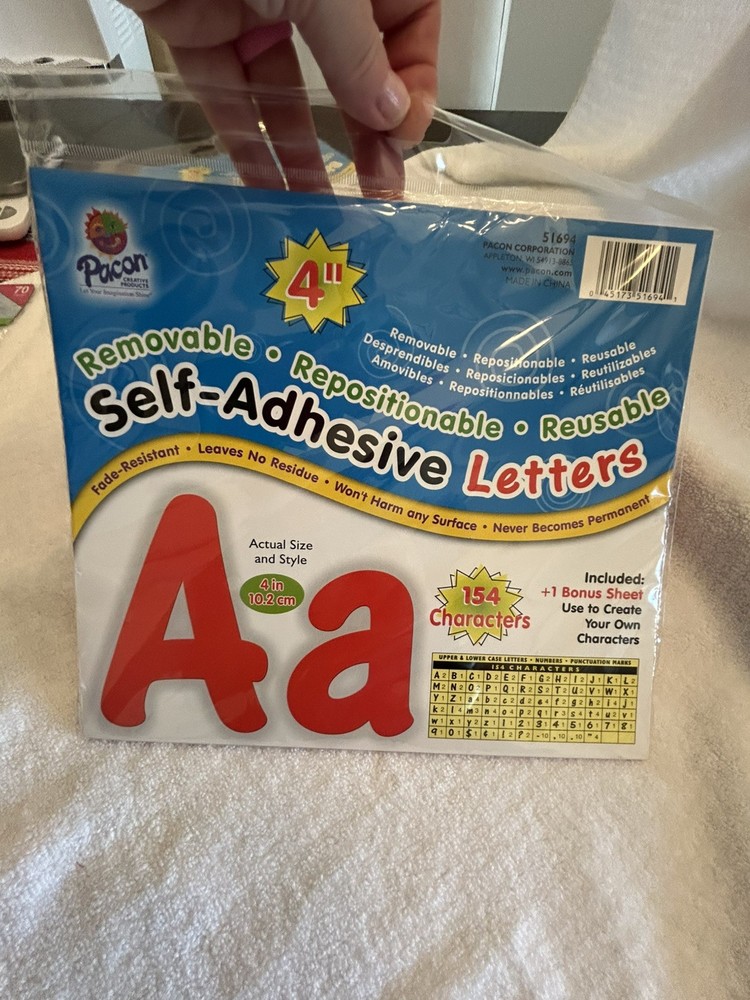 4″ Self-Adhesive Uppercase and Lowercase Letters 154-Count Red 51694