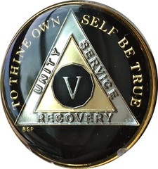 5 Year Classic Black AA Alcoholics Anonymous Medallion Sobriety Chip Tri Plat…